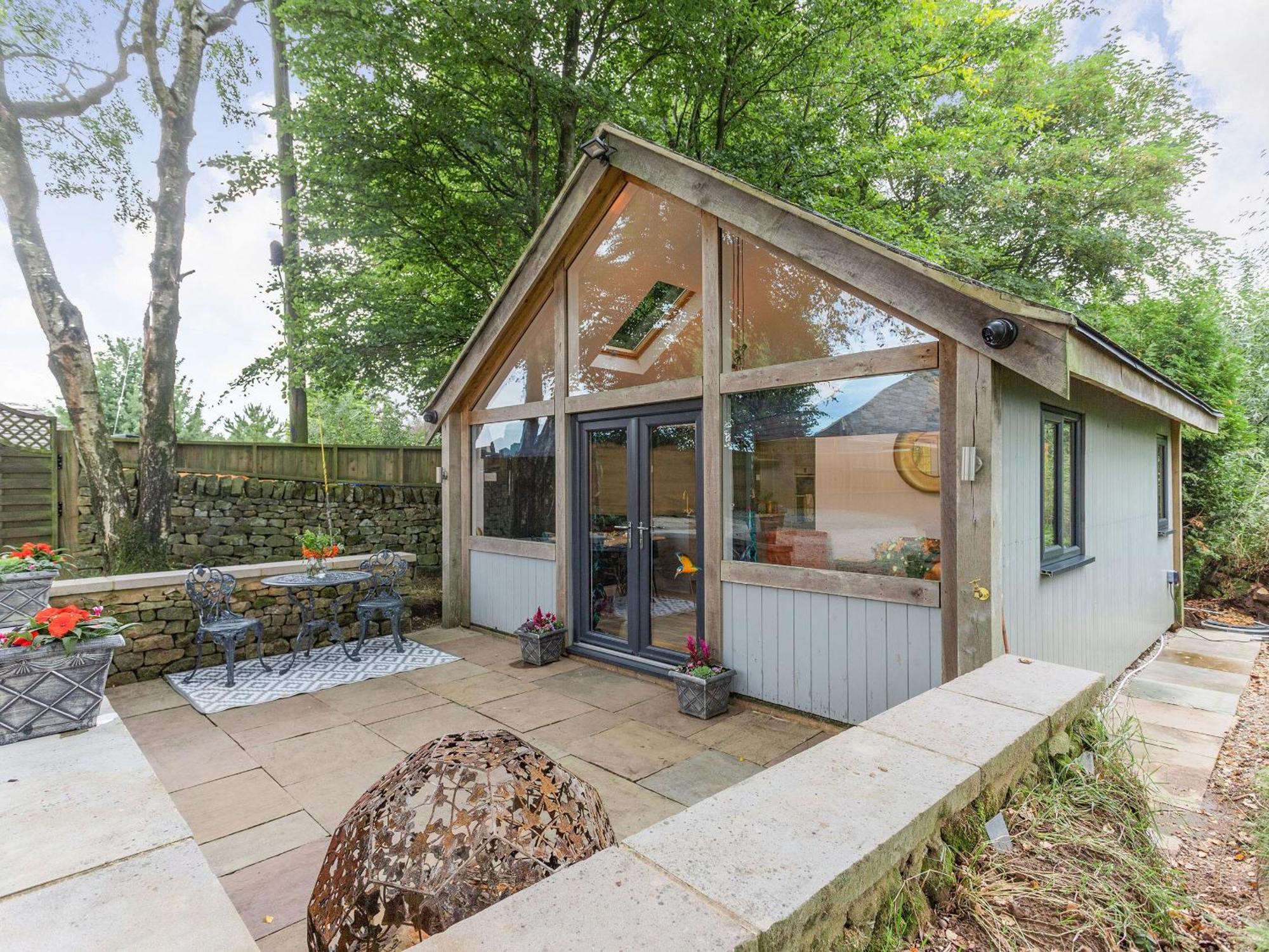 Ramblers Retreat Villa Tansley Bagian luar foto