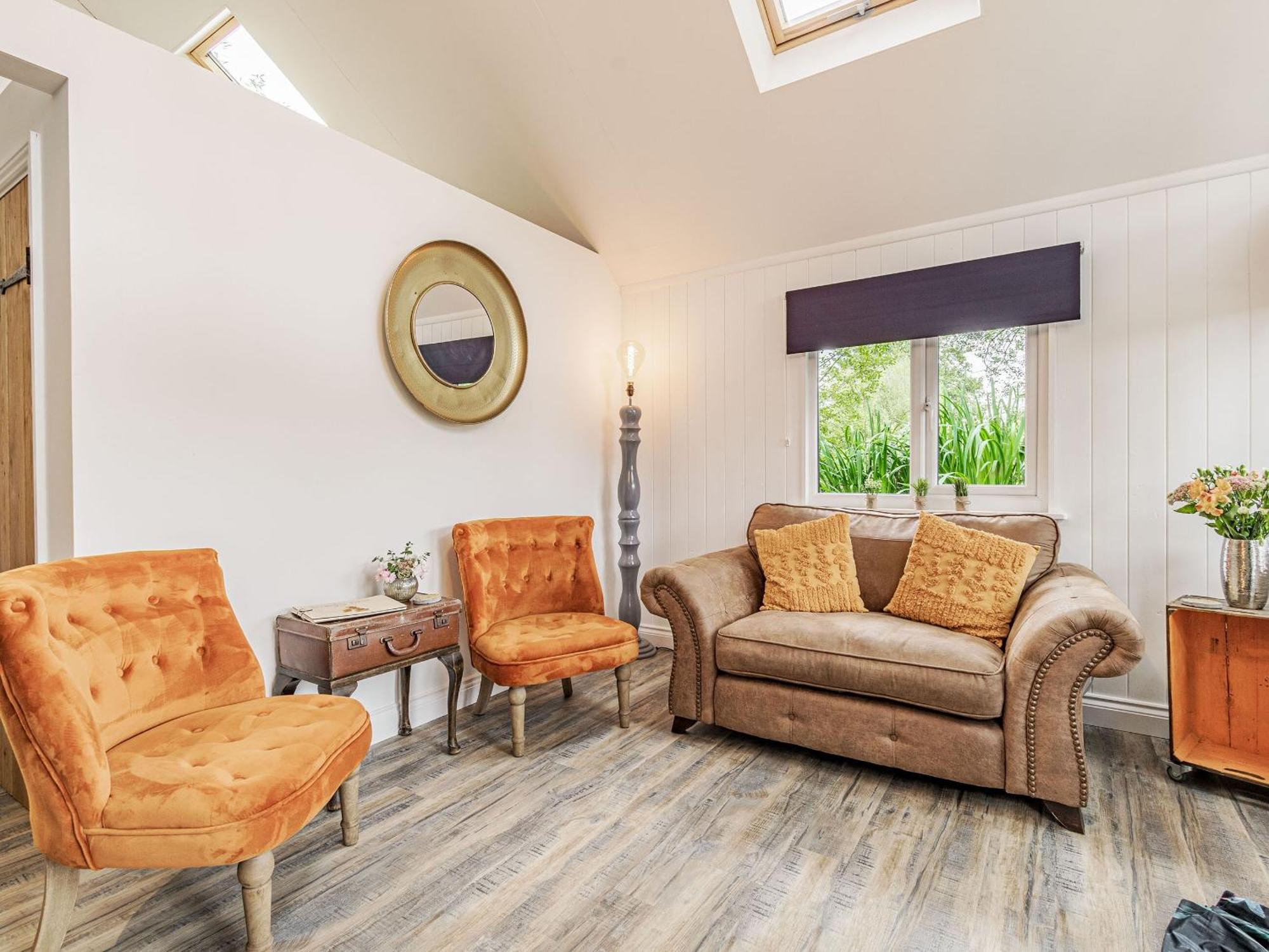 Ramblers Retreat Villa Tansley Bagian luar foto