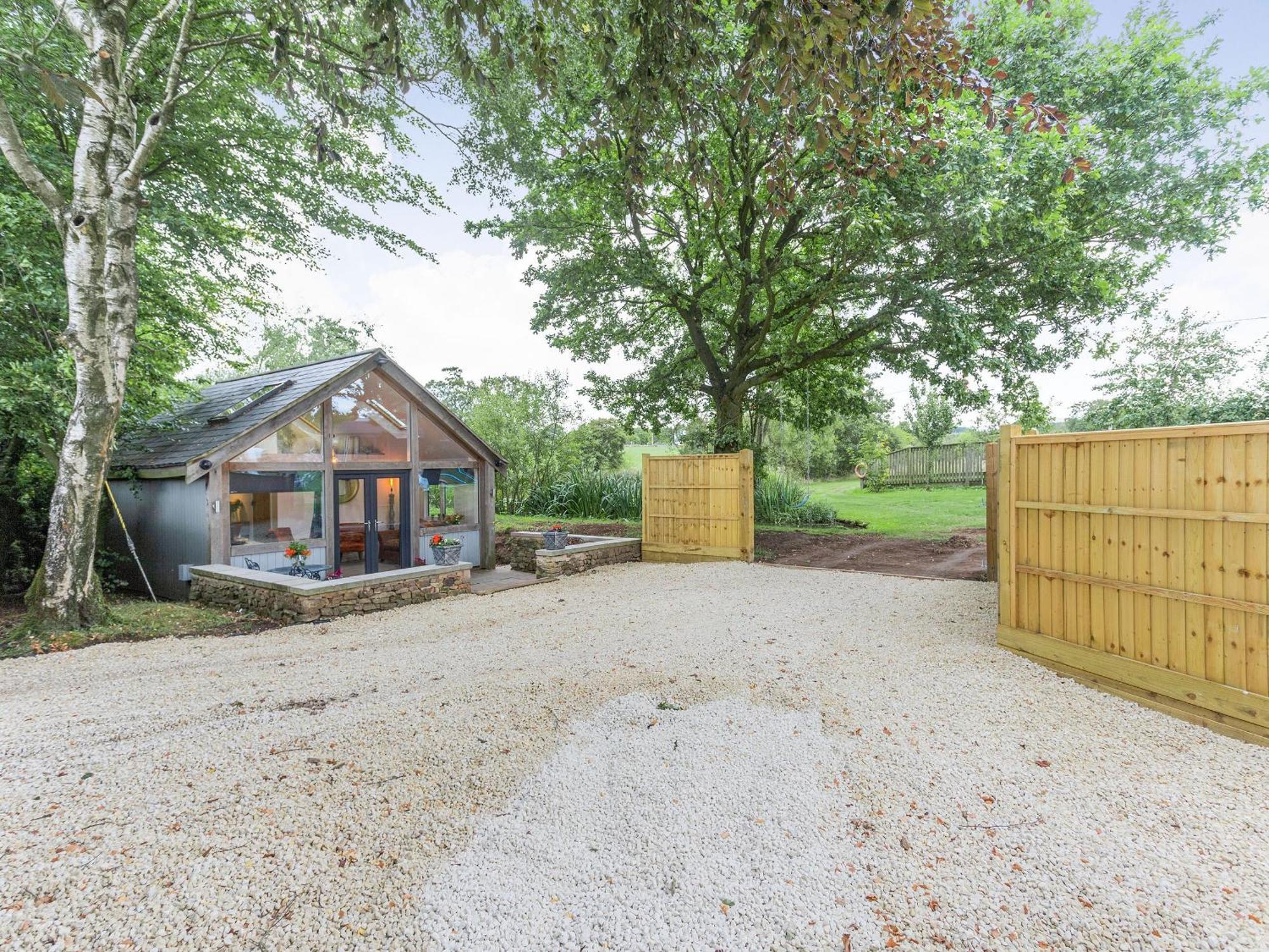 Ramblers Retreat Villa Tansley Bagian luar foto